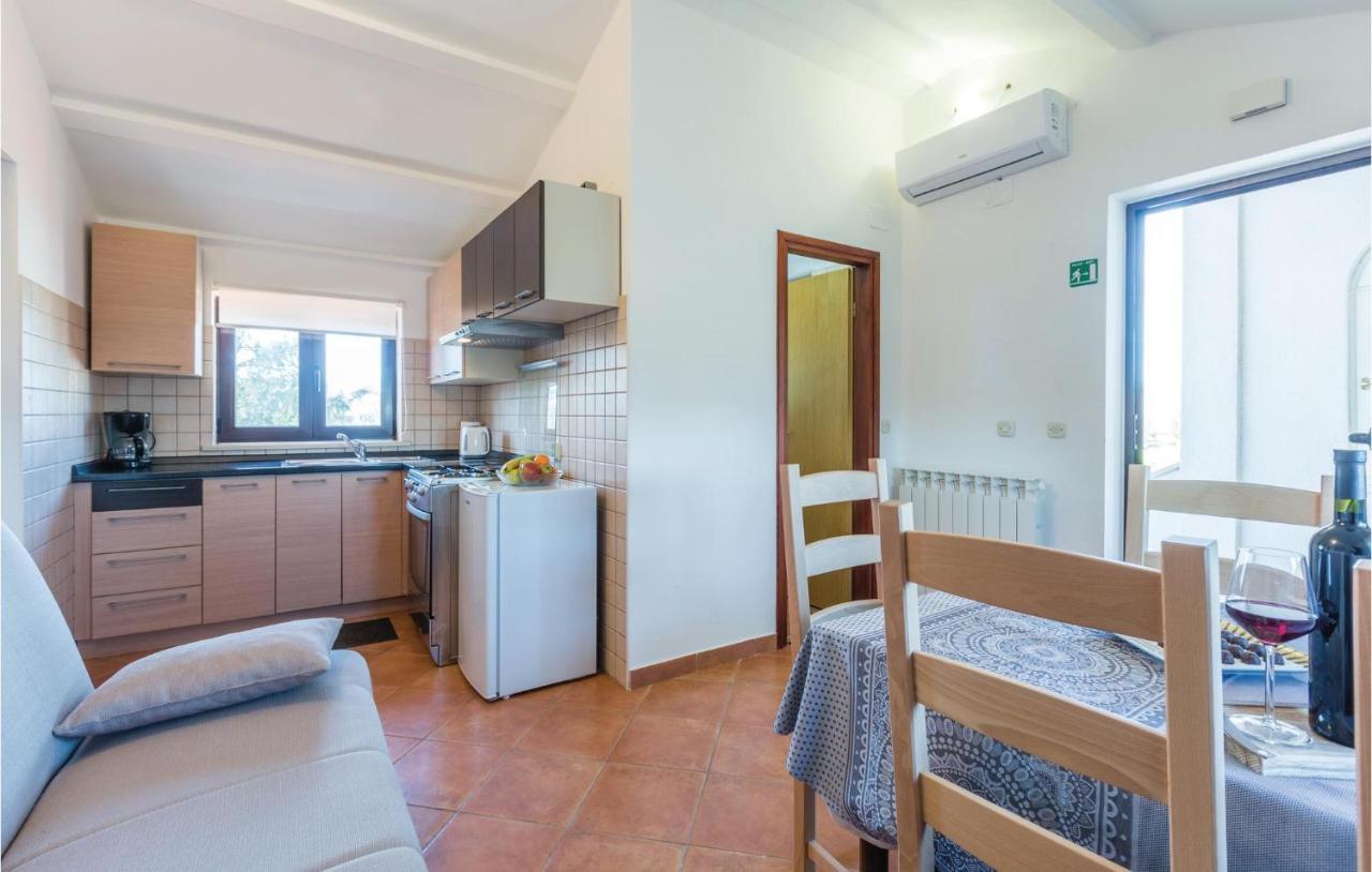 Amazing Apartment In Pazin With Wifi Katun Lindarski Exterior foto